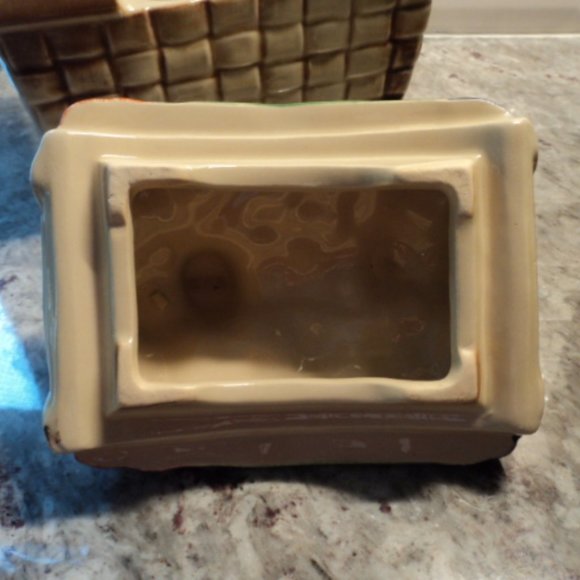 vintage cookie jar "Picnic Basket" - Picture 4 of 10